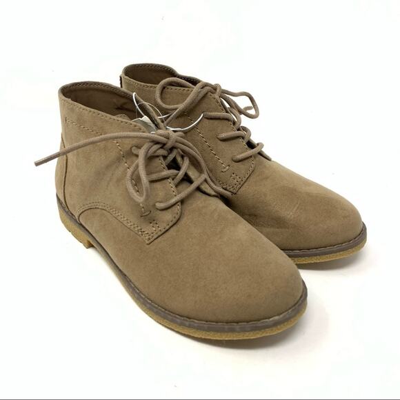 Cat & Jack Boys Tan Chukka Boots Hadrian Size 2 NWT - Picture 3 of 6
